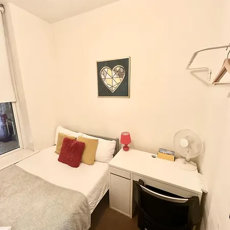 Euston Private Bedrooms 161 Flat1 London Exterior photo